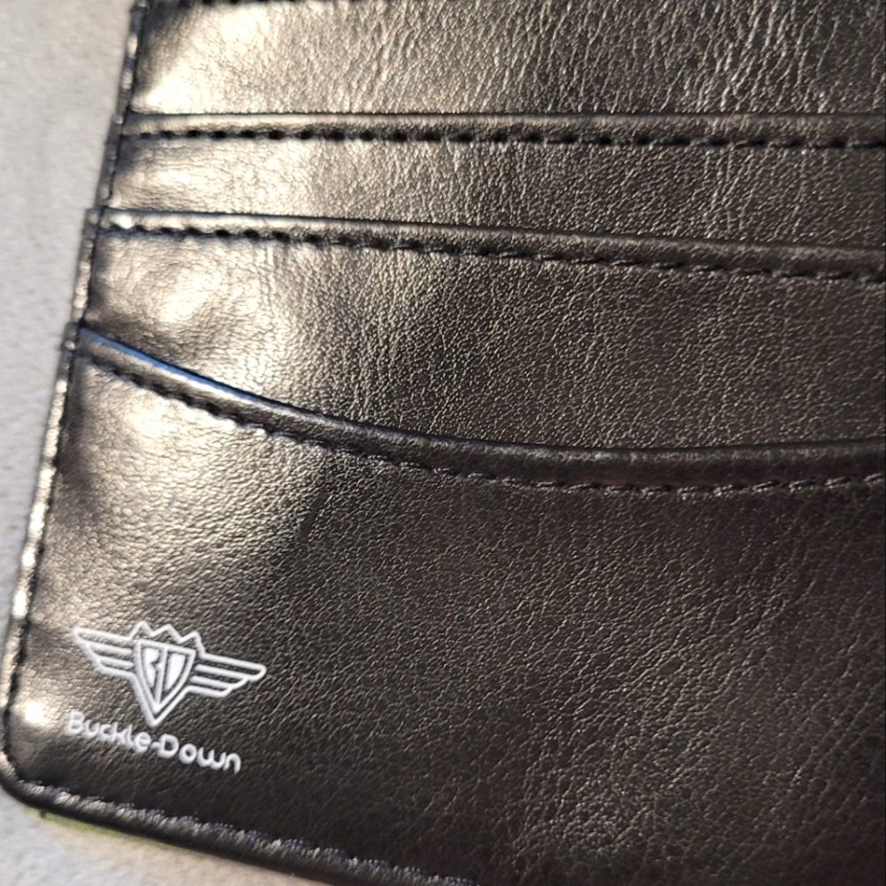 Rick & Morty Wallet (Pickle Rick) in tin - Picture 13 of 16